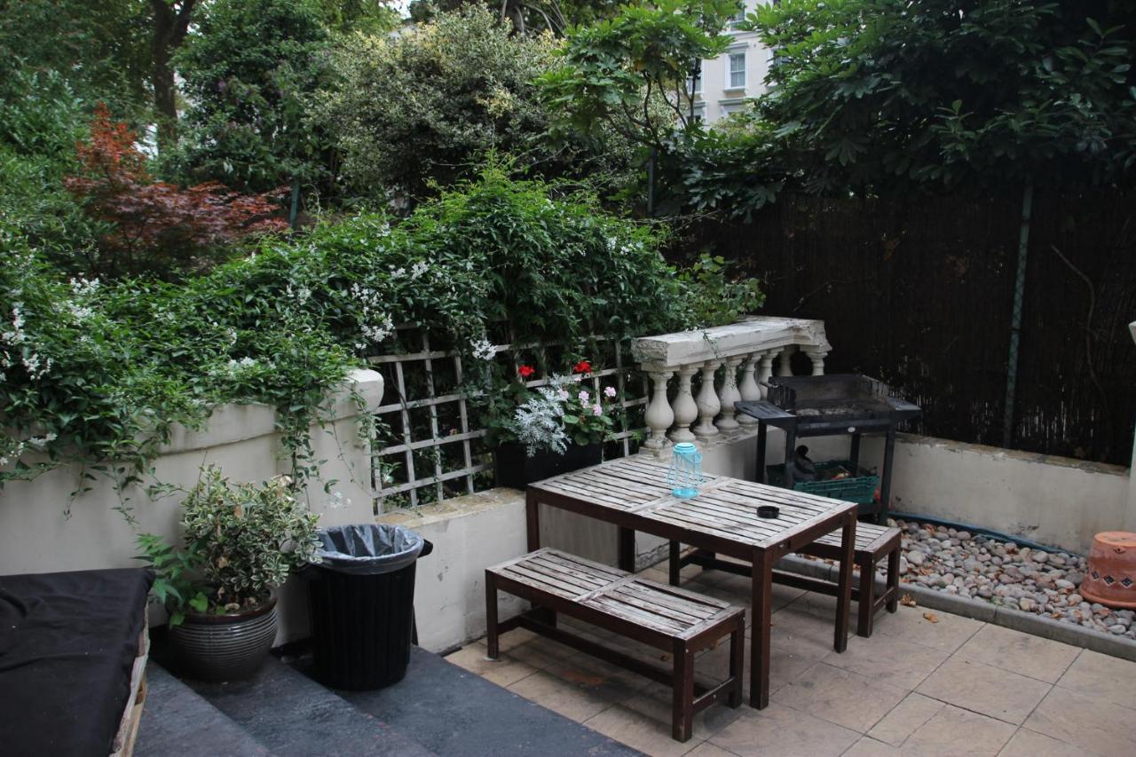 Onefam Notting Hill Hostel London Exterior photo